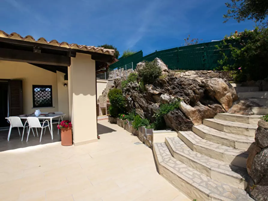 Immagine 27 di Villetta a schiera in vendita  a Golfo Aranci