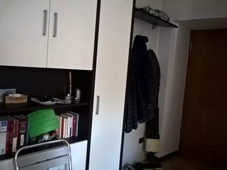 Immagine 3 di Camera in affitto  in VIA SEGANTINI a Trento