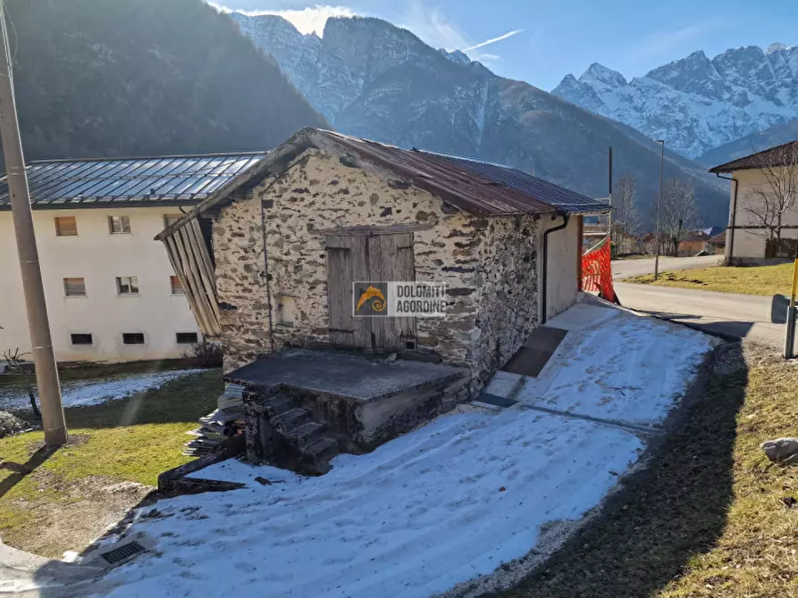 Immagine 9 di Casa bifamiliare in vendita  in Località Lambroi a Gosaldo