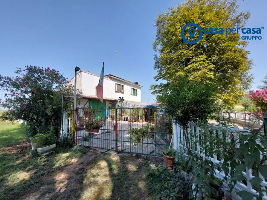 Immagine 1 di Casa indipendente in vendita  in Canalnovo Via Capo di sopra a Villanova Marchesana