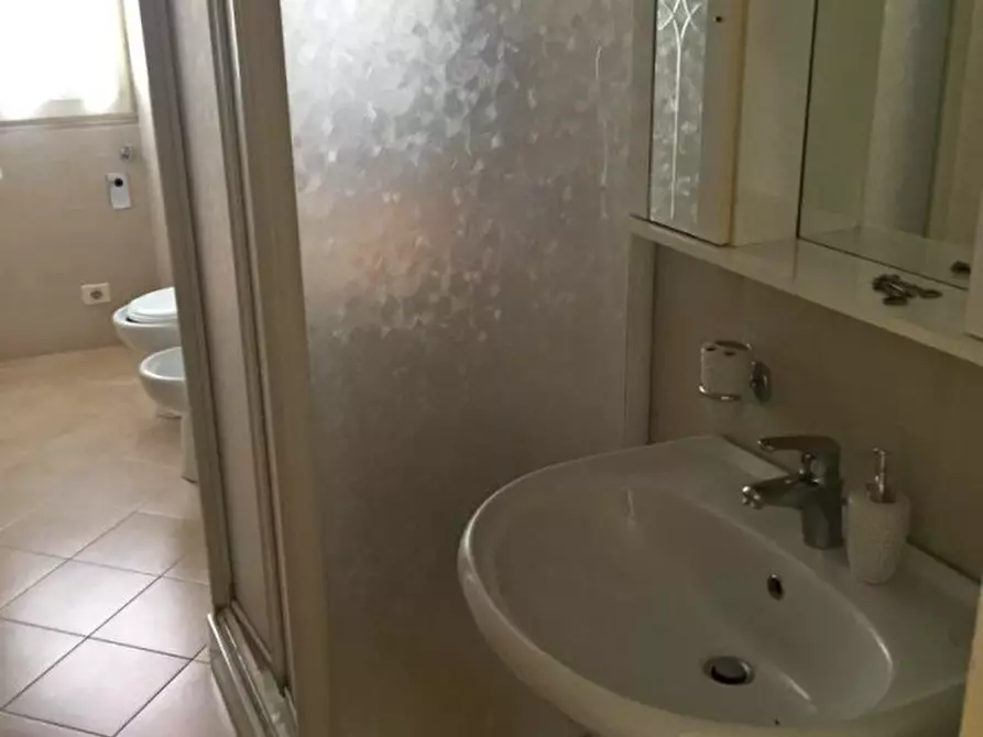 Immagine 9 di Appartamento in vendita  in via Mario Pagano a Ceglie Messapico