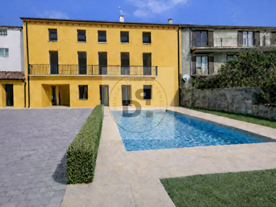 Immagine 1 di Appartamento in vendita  in via don angelo merici a Manerba Del Garda