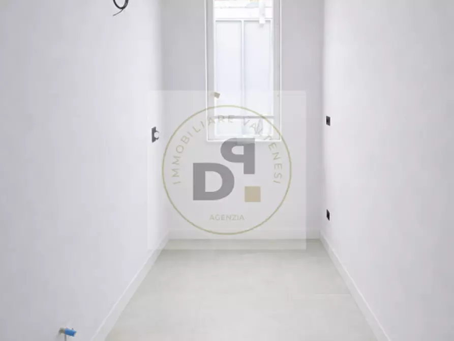 Immagine 6 di Appartamento in vendita  in via don angelo merici a Manerba Del Garda