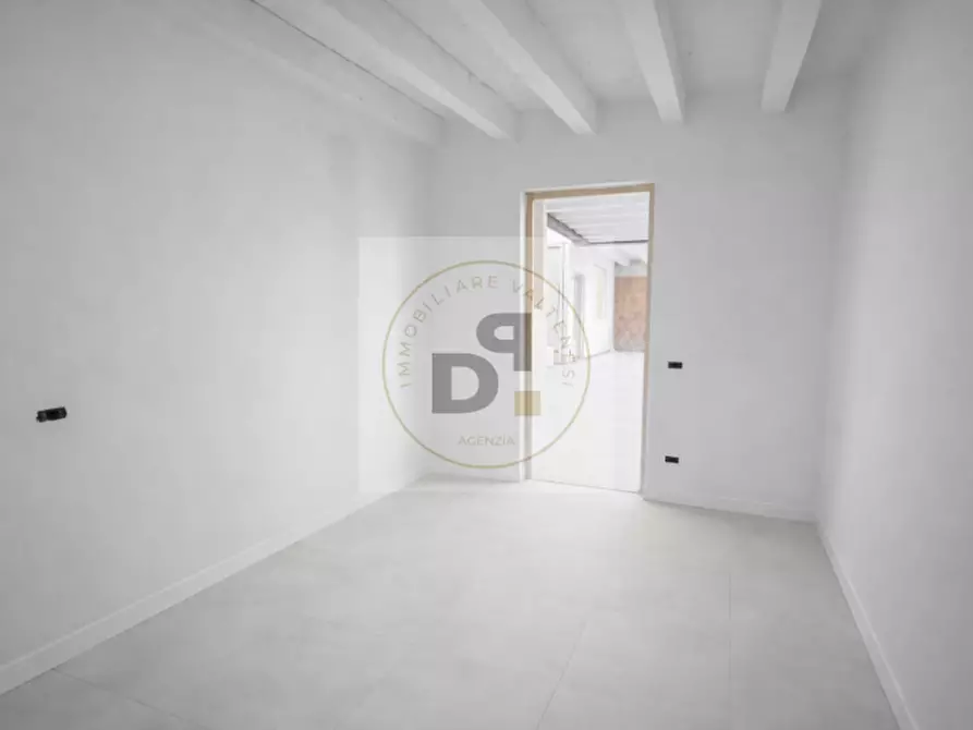 Immagine 9 di Appartamento in vendita  in via don angelo merici a Manerba Del Garda