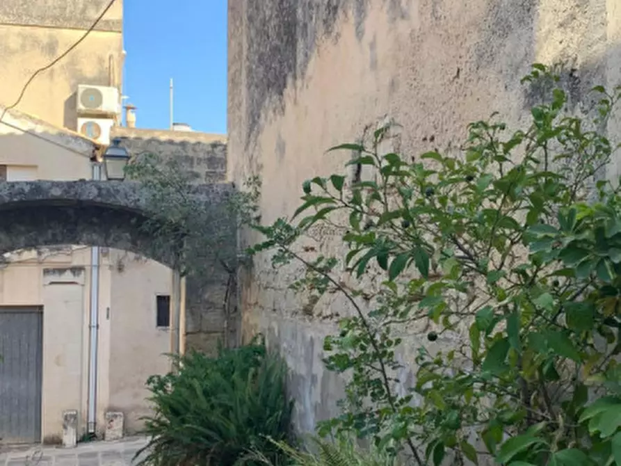 Immagine 15 di Casa indipendente in vendita  in vico abita a Modica