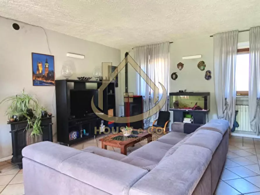 Immagine 3 di Villa in vendita  in ZEME CENTRO a Zeme