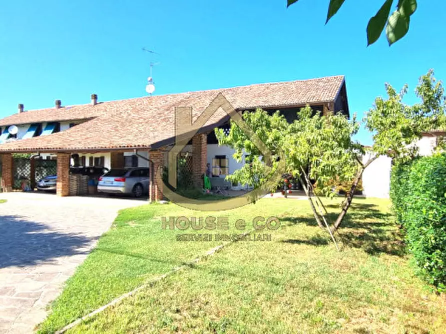 Immagine 49 di Villa in vendita  in ZEME CENTRO a Zeme