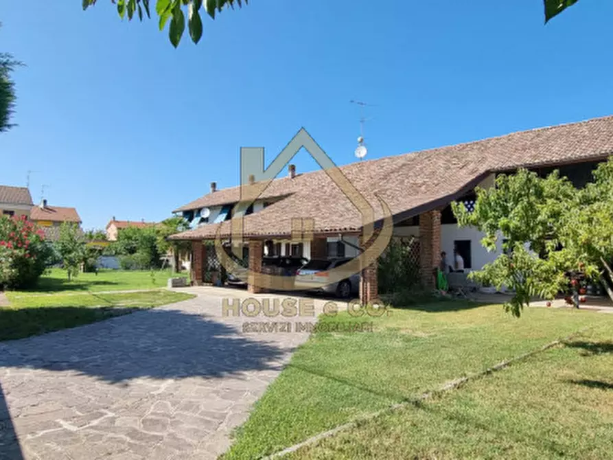 Immagine 51 di Villa in vendita  in ZEME CENTRO a Zeme