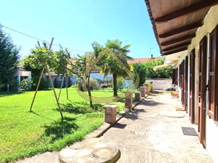 Immagine 58 di Villa in vendita  in ZEME CENTRO a Zeme