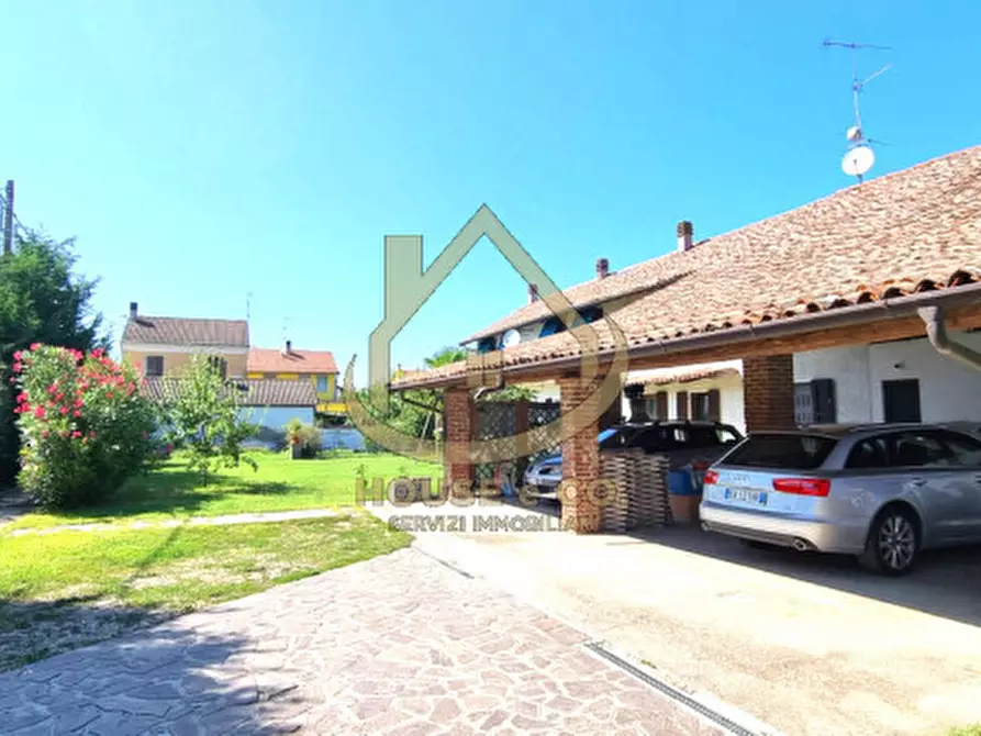 Immagine 59 di Villa in vendita  in ZEME CENTRO a Zeme