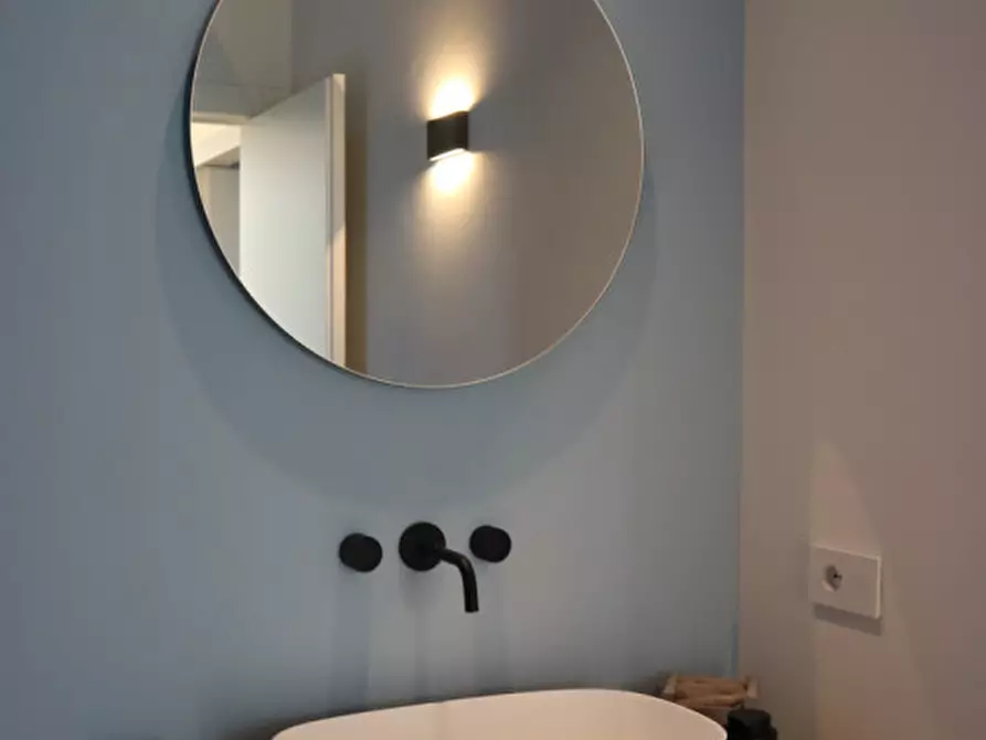 Immagine 37 di Casa trifamiliare in vendita  a Venezia