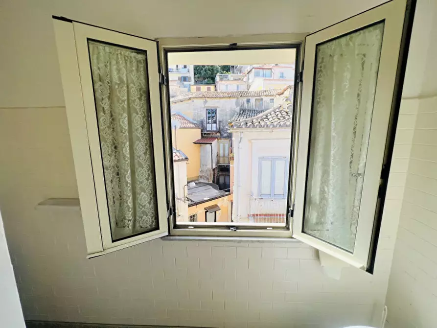 Immagine 25 di Appartamento in vendita  in Vico II Gesù II a Pizzo