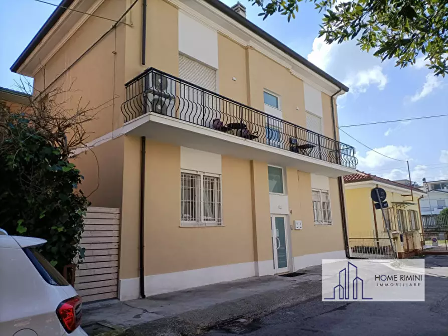 Immagine 6 di Appartamento in vendita  a Rimini