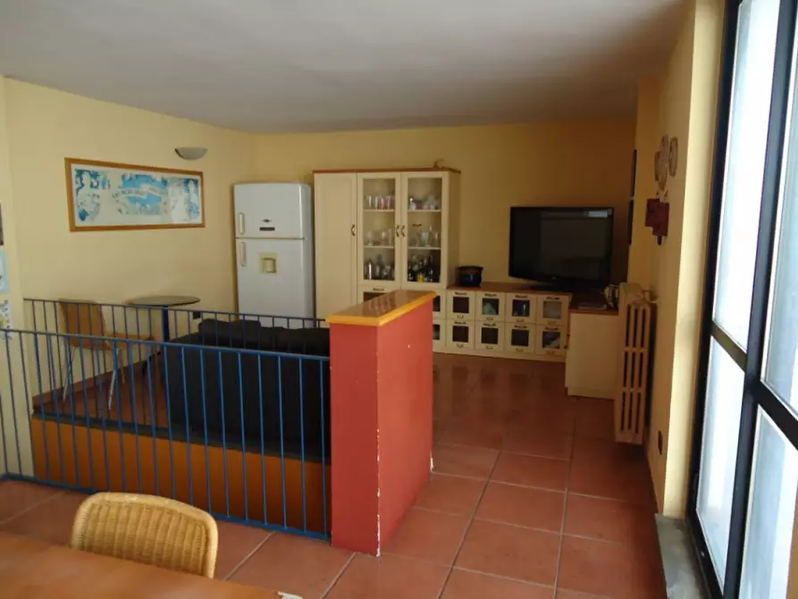 Immagine 14 di Attico in vendita  in viale stazione a Casarano