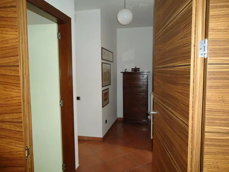 Immagine 35 di Attico in vendita  in viale stazione a Casarano