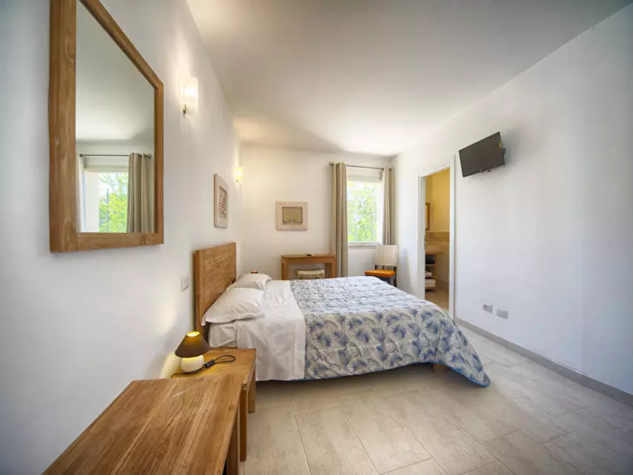 Immagine 16 di Bed & Breakfast in vendita  a Olbia
