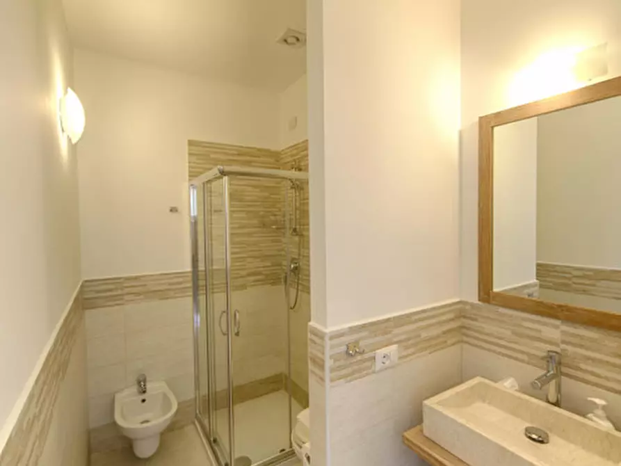 Immagine 23 di Bed & Breakfast in vendita  a Olbia