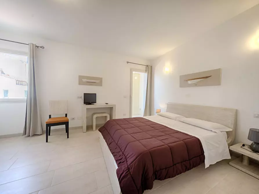 Immagine 28 di Bed & Breakfast in vendita  a Olbia