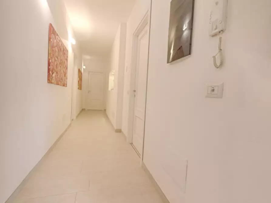 Immagine 43 di Bed & Breakfast in vendita  a Olbia