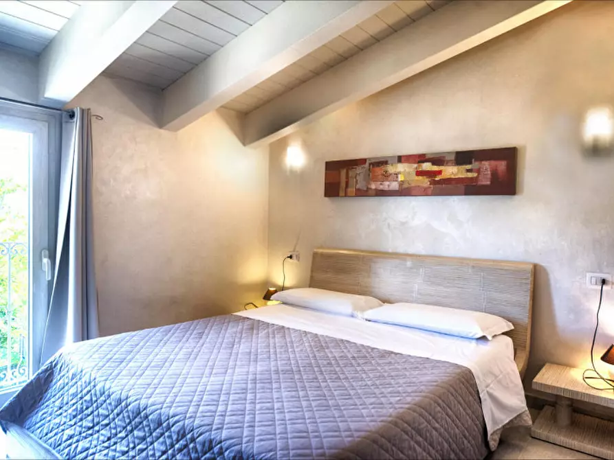 Immagine 66 di Bed & Breakfast in vendita  a Olbia