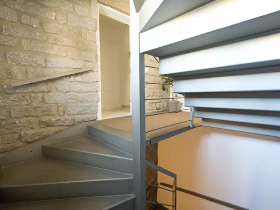 Immagine 89 di Bed & Breakfast in vendita  a Olbia