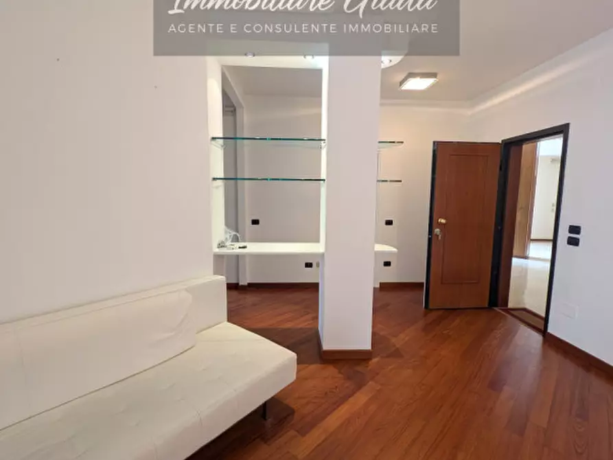 Immagine 12 di Appartamento in vendita  in Via carpene a Conegliano