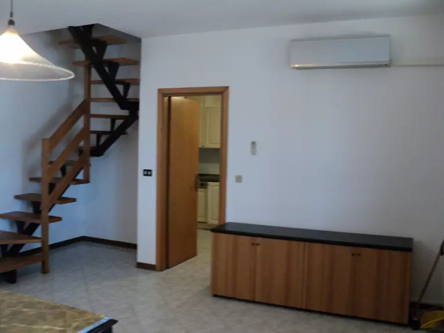 Immagine 23 di Villetta a schiera in vendita  in VIA POLA 29 a Comacchio