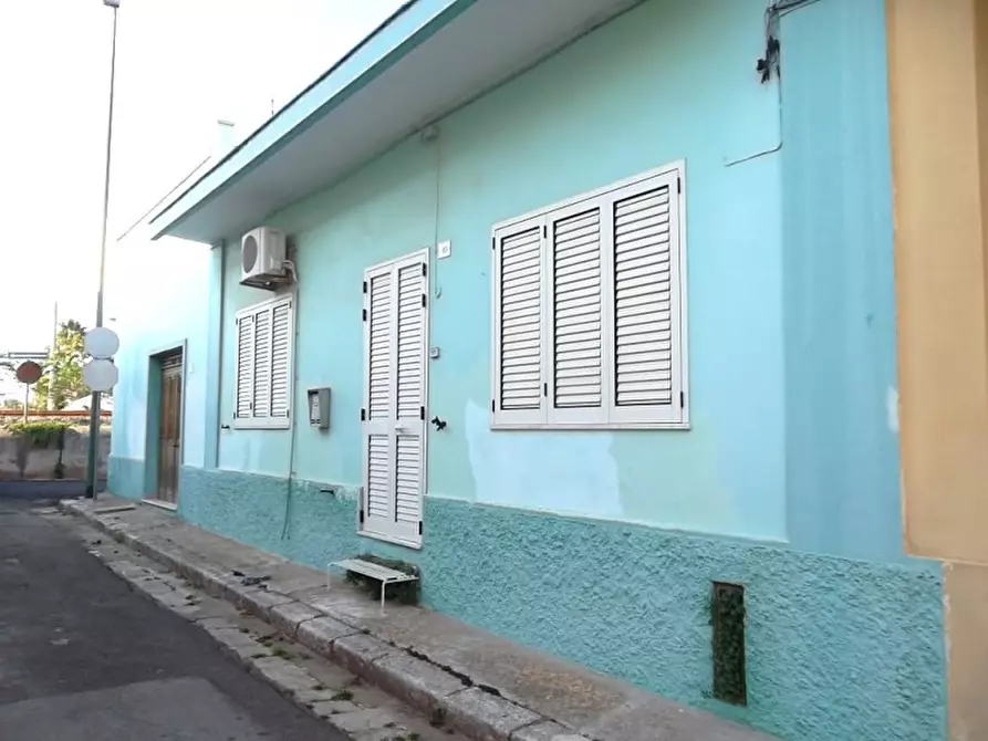 Immagine 1 di Casa indipendente in vendita  a Acquarica Del Capo