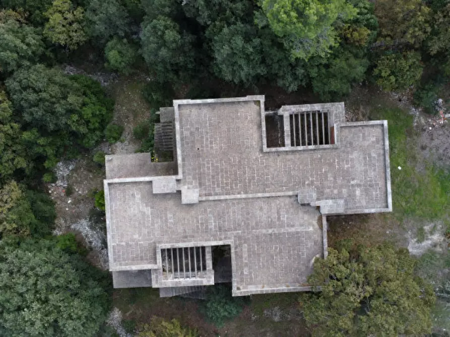 Immagine 8 di Villa in vendita  in viale Cardone a Fasano