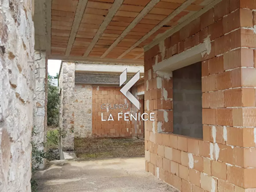 Immagine 18 di Villa in vendita  in viale Cardone a Fasano