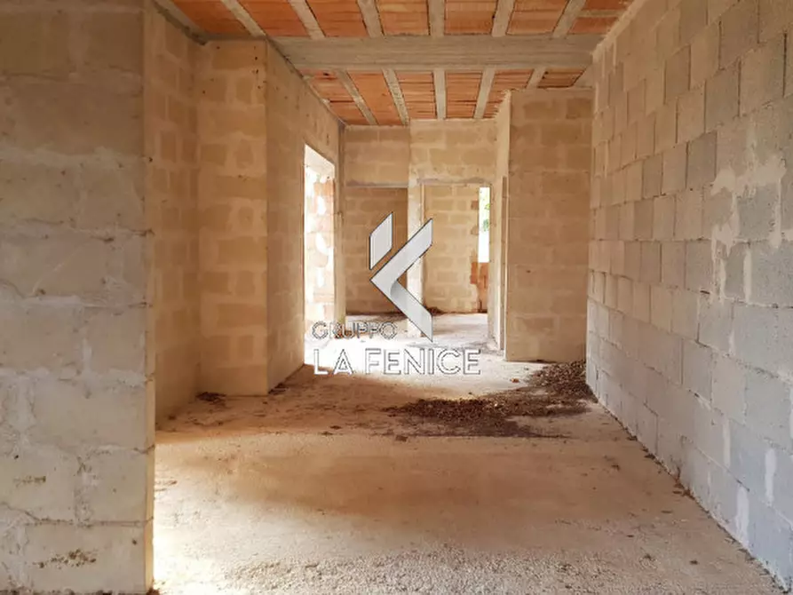 Immagine 27 di Villa in vendita  in viale Cardone a Fasano