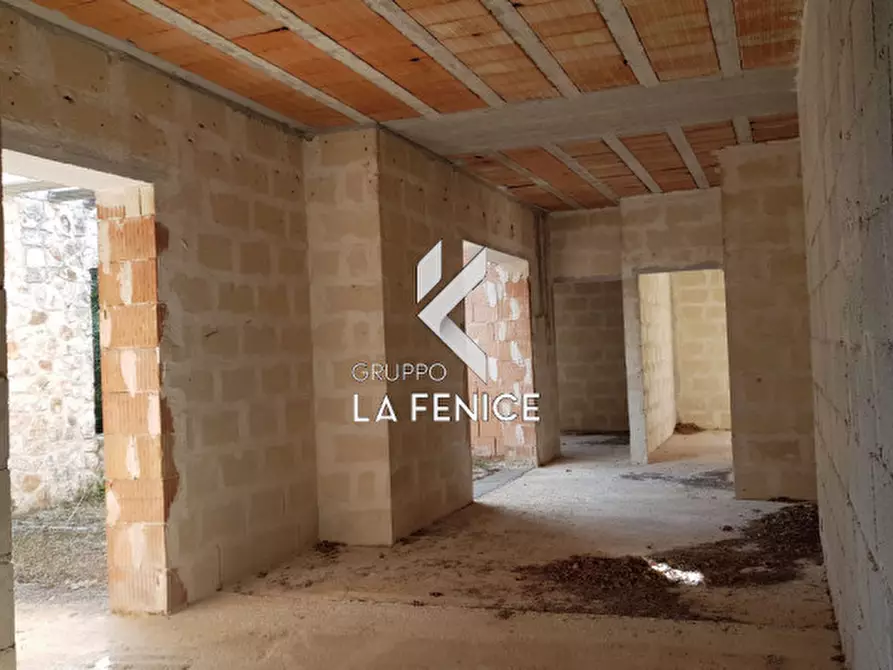 Immagine 28 di Villa in vendita  in viale Cardone a Fasano