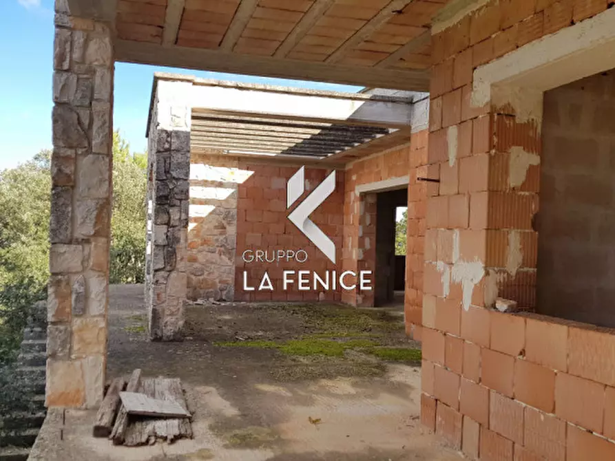 Immagine 42 di Villa in vendita  in viale Cardone a Fasano