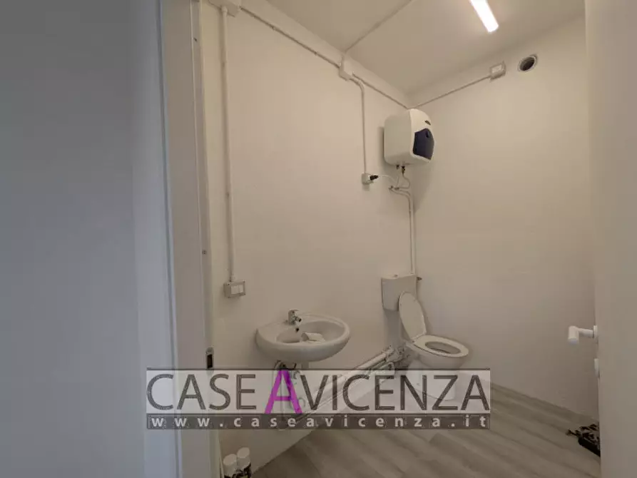 Immagine 8 di Negozio in affitto  in via roma a Grisignano Di Zocco