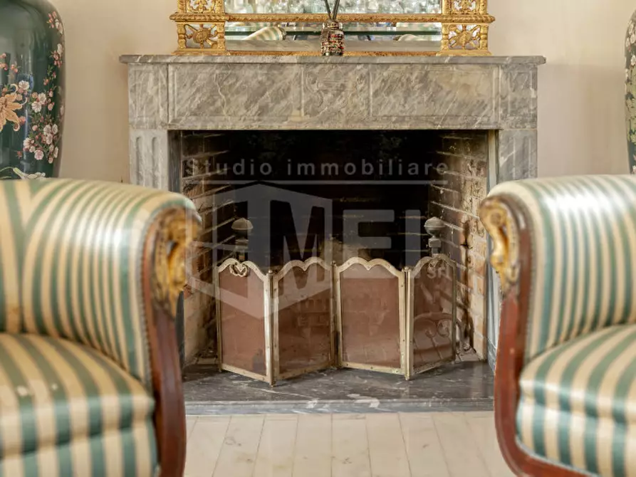 Immagine 8 di Villa in vendita  in Viale di antignano a Livorno