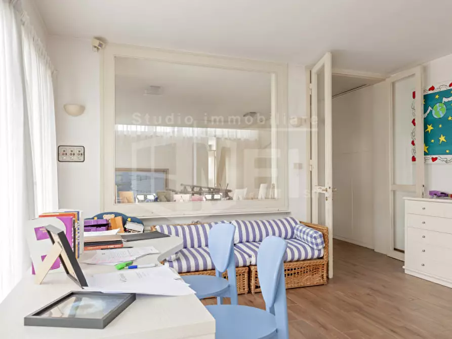 Immagine 23 di Villa in vendita  in Viale di antignano a Livorno