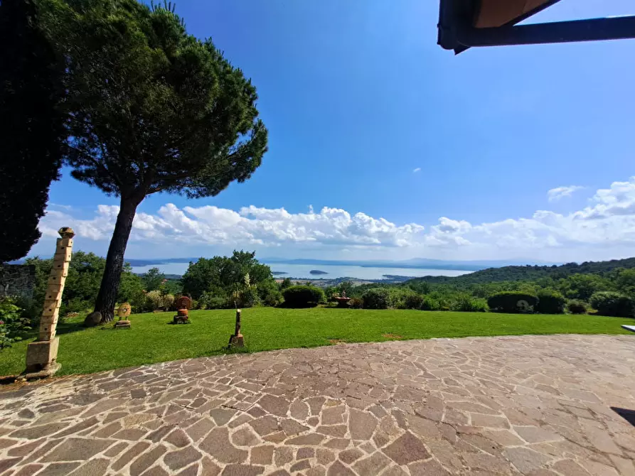 Immagine 9 di Rustico / casale in vendita  in Strada del Niccone a Tuoro Sul Trasimeno