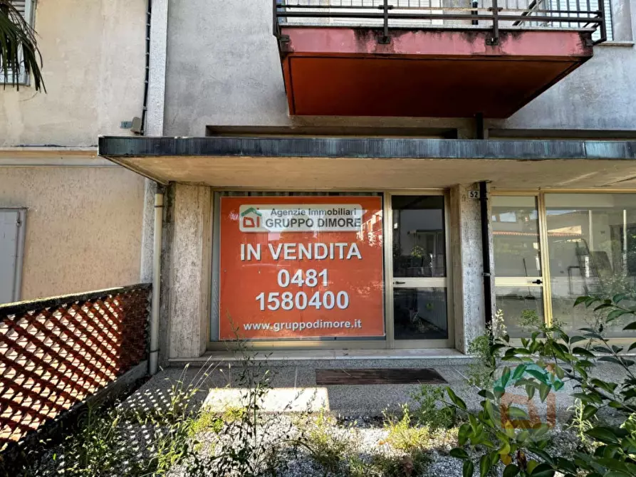 Immagine 2 di Negozio in vendita  in Via Aquileia 52 a Gradisca D'isonzo