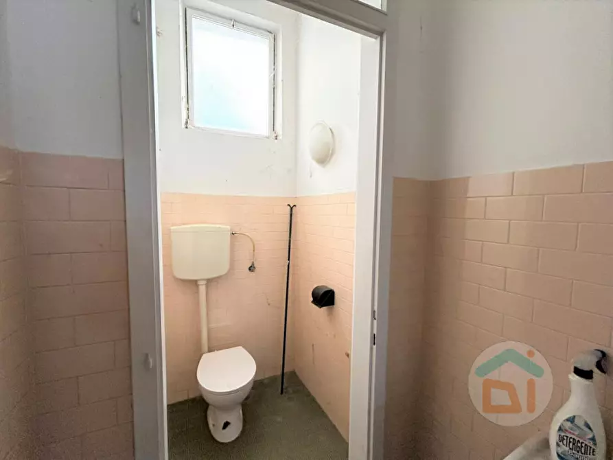 Immagine 13 di Negozio in vendita  in Via Aquileia 52 a Gradisca D'isonzo