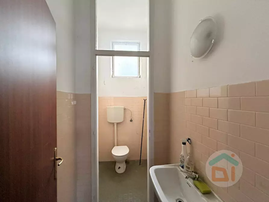 Immagine 14 di Negozio in vendita  in Via Aquileia 52 a Gradisca D'isonzo