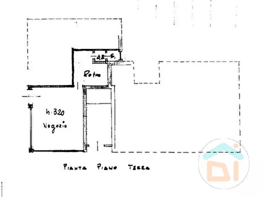 Immagine 21 di Negozio in vendita  in Via Aquileia 50 a Gradisca D'isonzo