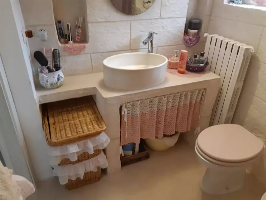 Immagine 34 di Rustico / casale in vendita  in MAKIOS a Ostuni