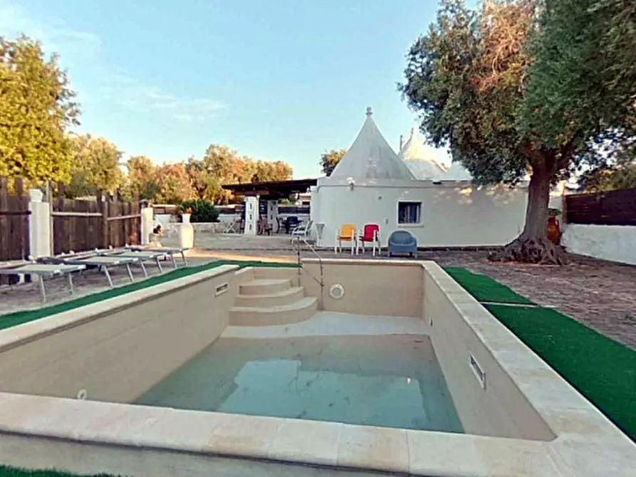 Immagine 43 di Rustico / casale in vendita  in MAKIOS a Ostuni