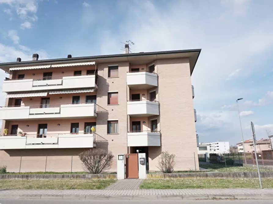Immagine 32 di Appartamento in affitto  in Via Pertini 3 a Colorno