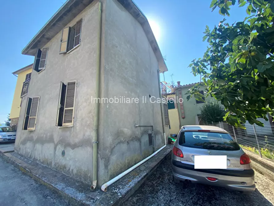 Immagine 4 di Casa indipendente in vendita  in PACIANO a Paciano