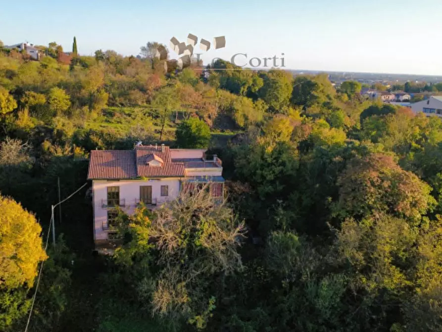 Immagine 1 di Casa indipendente in vendita  a Lonigo