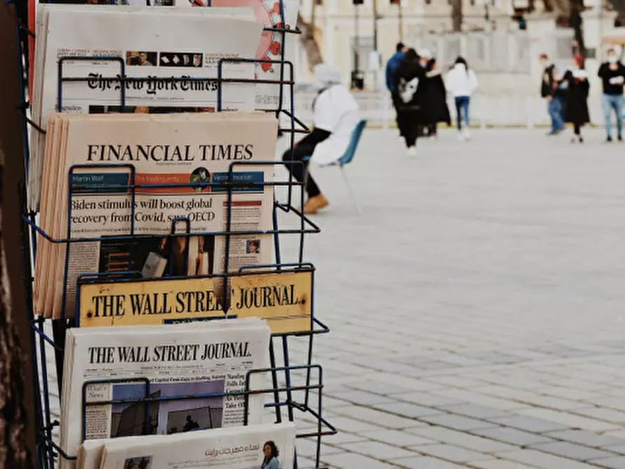 Immagine 9 di Attività commerciale in vendita  in via cavour a Costabissara