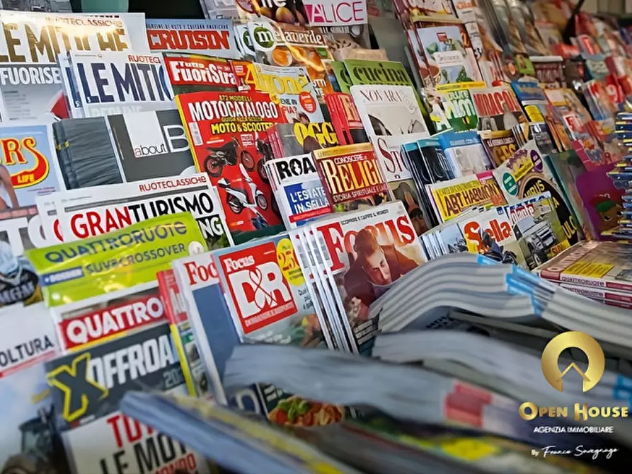 Immagine 18 di Attività commerciale in vendita  in via cavour a Costabissara