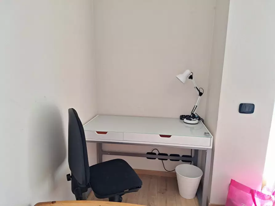 Immagine 2 di Camera in affitto  in via dei Michei a Trento