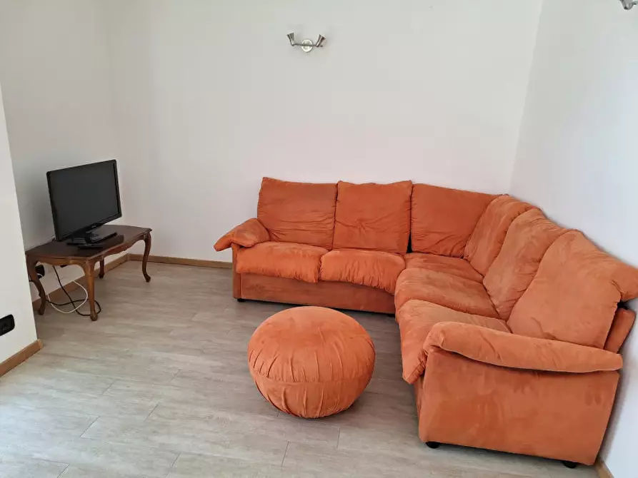 Immagine 6 di Camera in affitto  in via dei Michei a Trento